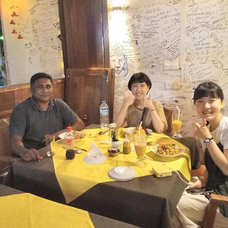 Water Front Home Stay And Resort 아누라다푸라 외부 사진